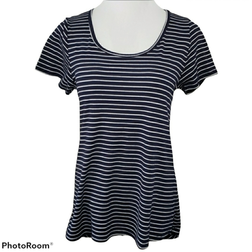 LuLaRoe Classic Tee Blue & White Stripe Ribbed Sz Small